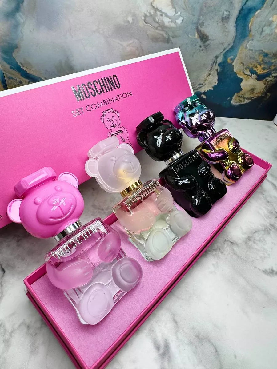 MOSCHINO set combination 30×4
