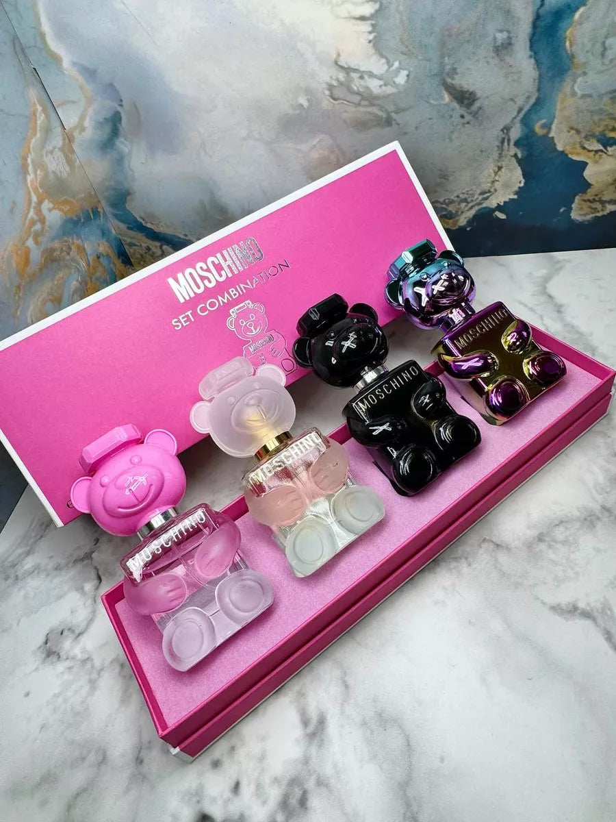 MOSCHINO set combination 30×4