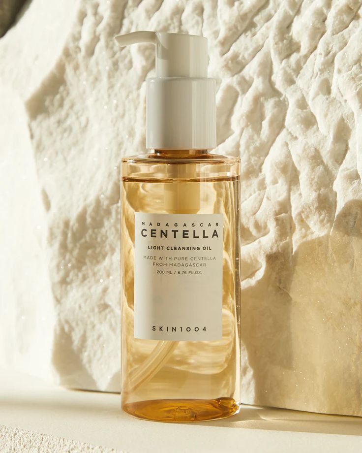 CENTELLA Light Cleansing Oil