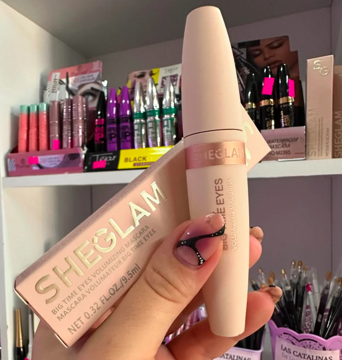 SHEGLAM Big Time Eyes Volumizing Mascara