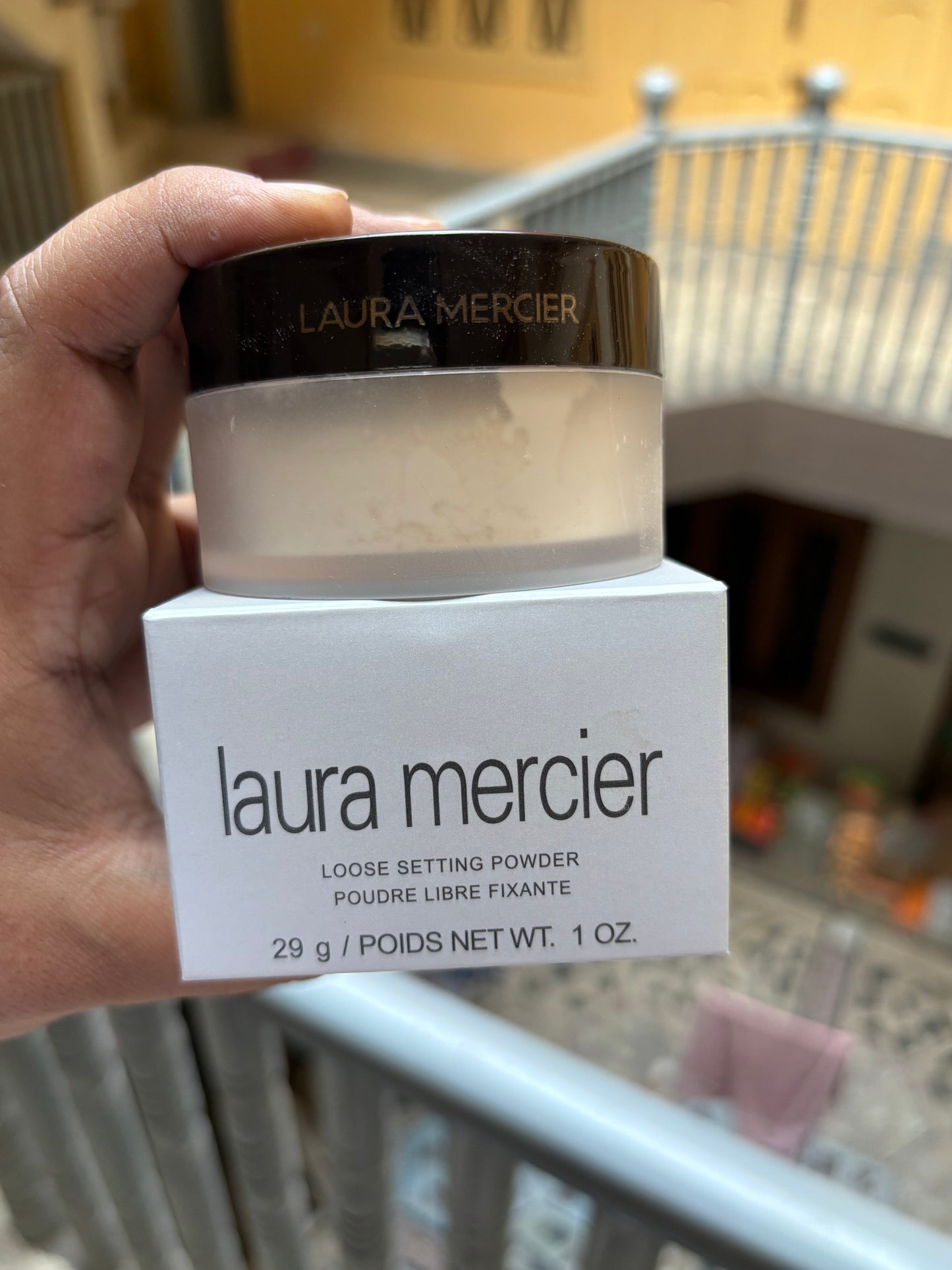 LAURA MERCIER - Translucent Loose Setting Powder