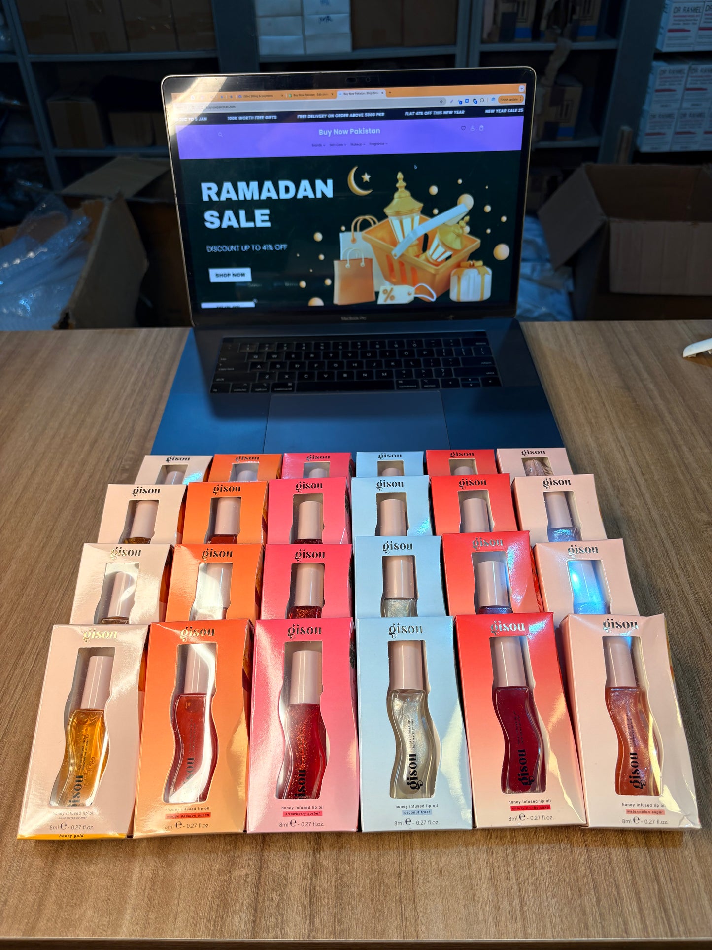 Gisou - Honey Infused Lip Oil