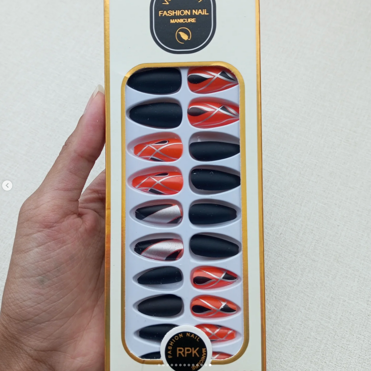 Manicure nails ( Bundle of 6 sets )