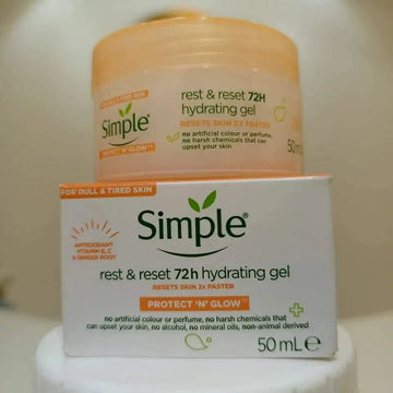 Simple Protect ‘N’ Glow 72h Hydrating Gel jar with leaf and water droplets, skincare product for deep hydration and radiant skin