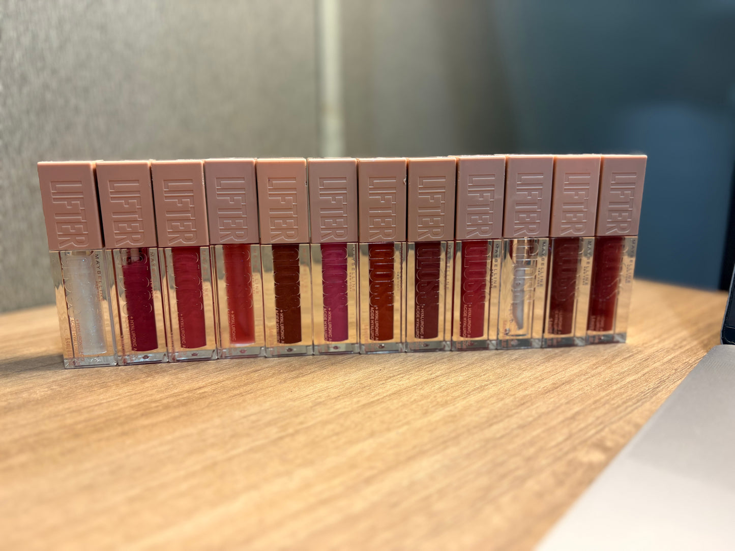 Maybelline New York Lifter Hydrating Lip Gloss