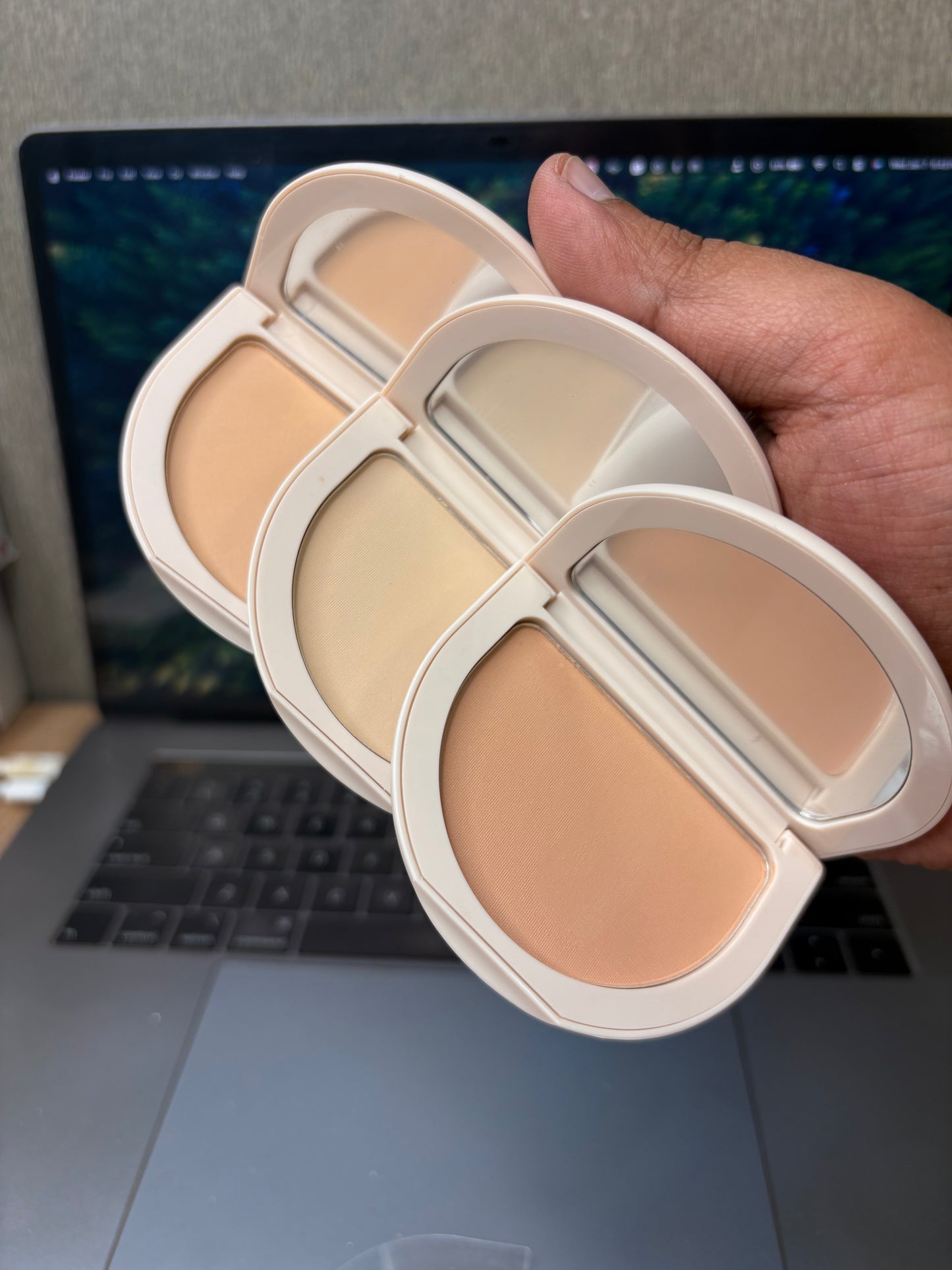 Rare Beauty True To Myself Tinted Pressed Finishing Powder