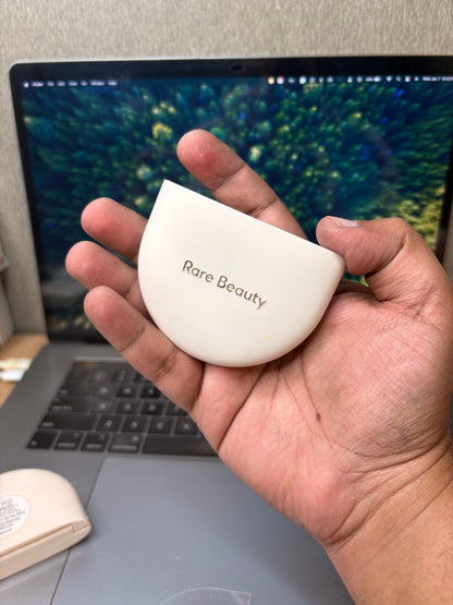 Rare Beauty True To Myself Tinted Pressed Finishing Powder